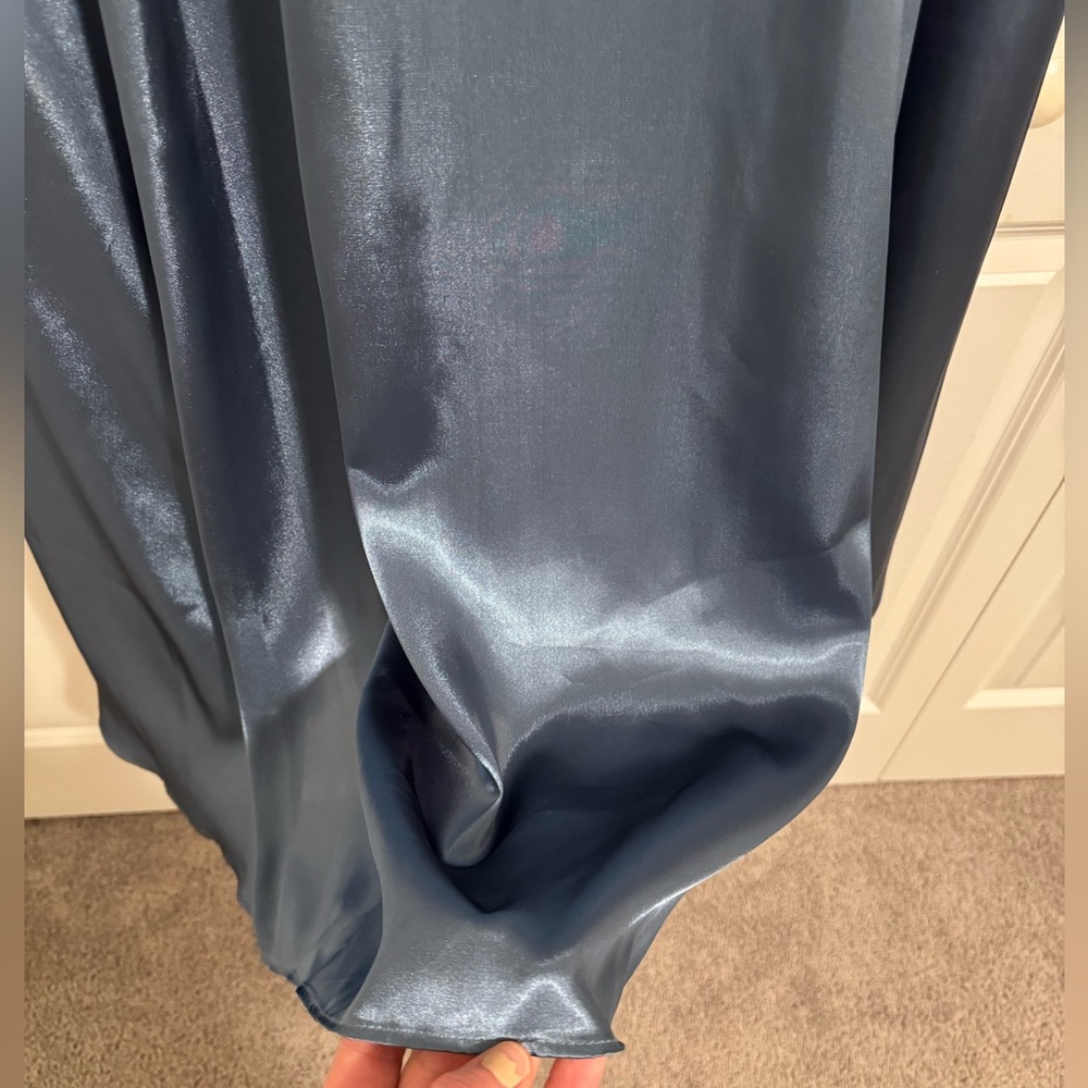 David's Bridal GALINA SIGNATURE
Charmeuse Basque Waist Tank Dress - Picture 9 of 11